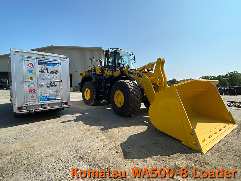 Komatsu-WA500-8-Loader