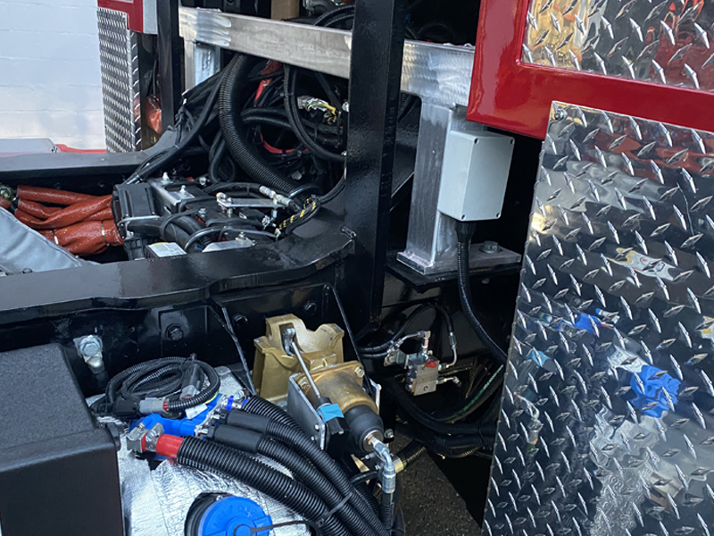 E-One Fire Ladder Truck - ReliaMAX™ Automatic Lubrication System Installation