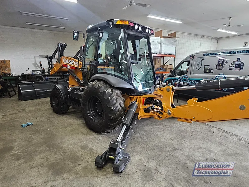 case-590-super-n-backhoe-loader-2024-1